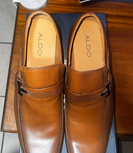 Mocasín ALDO – Talla 10 (43) – Color Gena – Original - Imagen 4