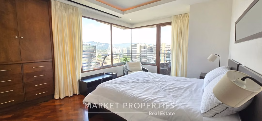 Apartamento en renta zona 10, Amueblado de 3 habitaciones
