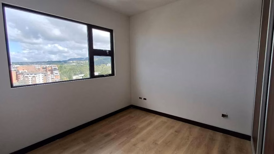 Apartamento en Venta en z15 vh2 - Imagen 4