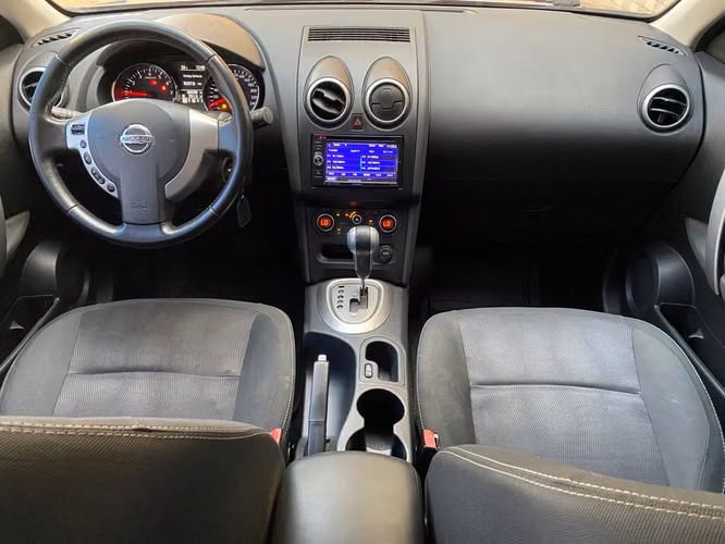 Nissan Qashqai J10 4X2 Automatica de Agencia Modelo 2014