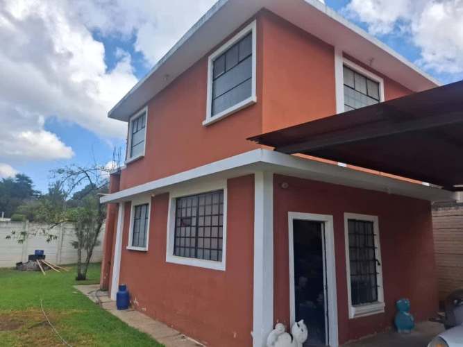 Vendo Económica Casa con Terreno Grande -Fuera de Garita- a 2 minutos del Centro de San Lucas Sac.