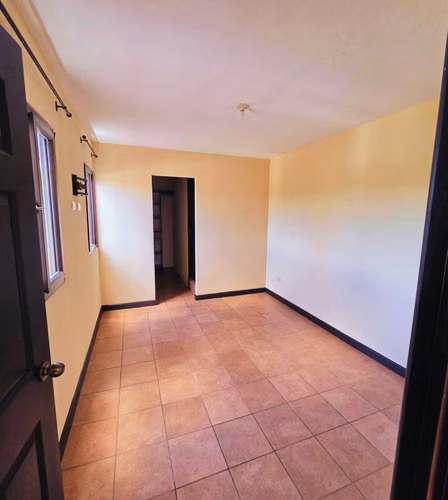 CASA EN SAN JOSE PINULA (Esquina)
