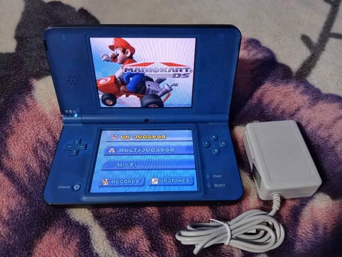 Nintendo DSi XL Chipeado