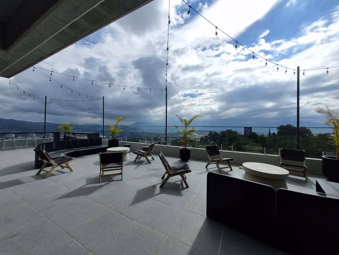 VENTA Apartamento en zona 13 Edificio ELEMENTO