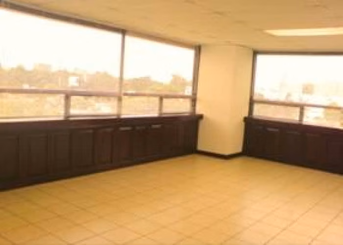 Oficina en Venta/Renta Centro Empresarial Zona 10