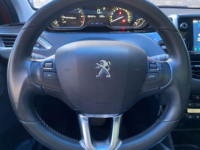 Peugeot 2008 Allure Automática de Agencia Modelo 2020