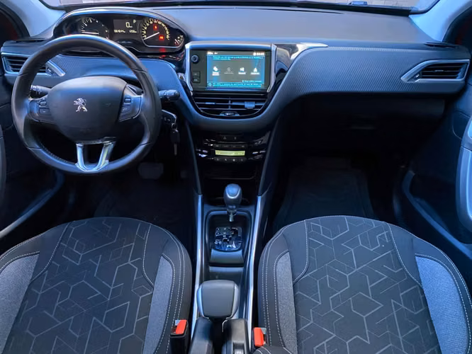 Peugeot 2008 Allure Automática de Agencia Modelo 2020