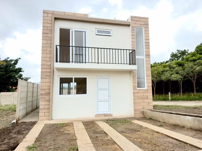 Se vende linda casa para estrenar en La Ceiba – Sanarate
