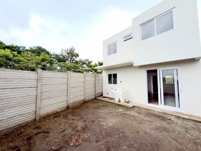 Se vende linda casa para estrenar en La Ceiba – Sanarate - Imagen 11