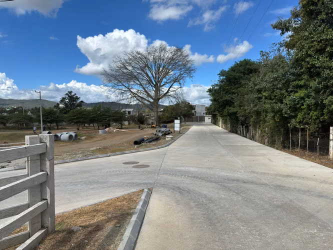 Se vende LOTE en proyecto urbanizado La Ceiba – Sanarate. - Imagen 10