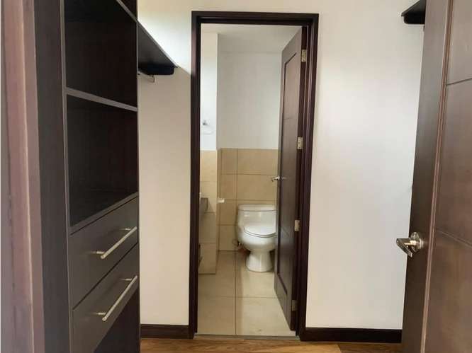 Apartamento en Venta Zona 15 - Imagen 7