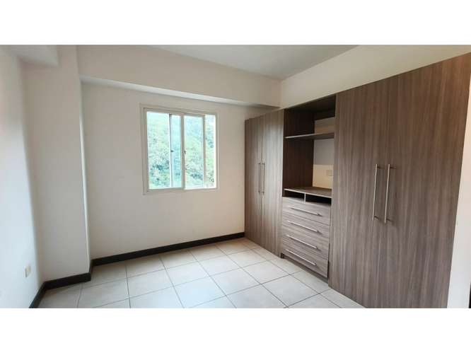 Apartamento en Renta Zona 16 - Imagen 8