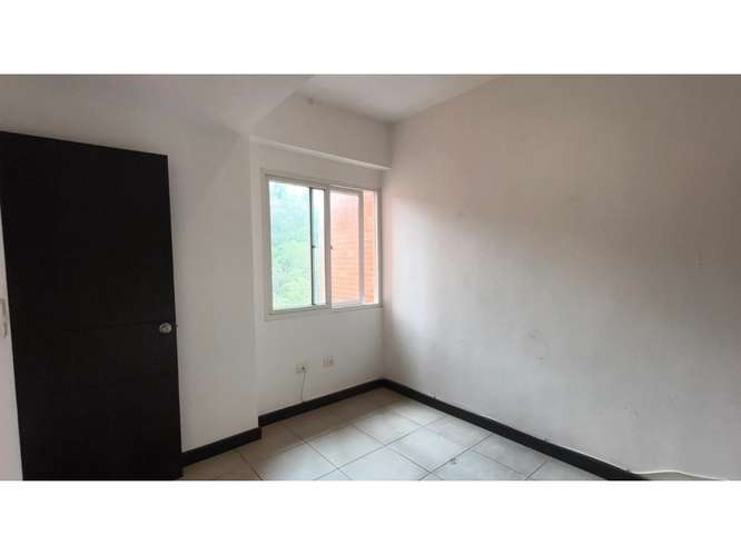 Apartamento en Renta Zona 16 - Imagen 3