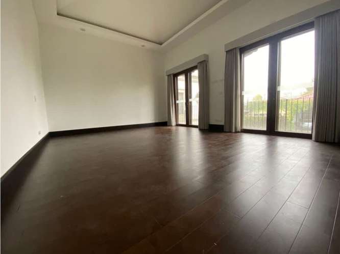 Casa en Condominio en Renta Zona 16 - Imagen 3