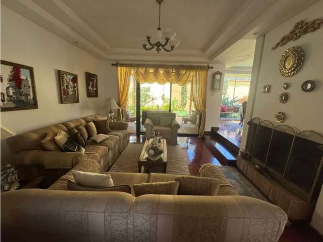 Casa en Venta en Condominio Zona 16 - Imagen 2