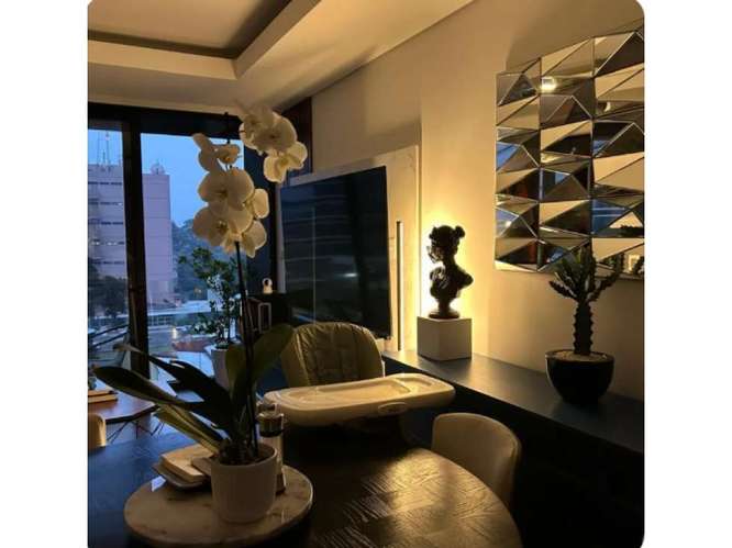 Apartamento en Venta Zona 10 - Imagen 3