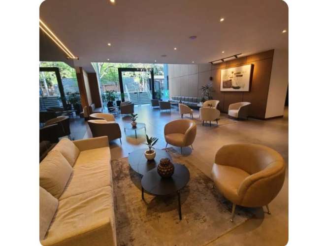 Apartamento en Venta Zona 10 - Imagen 8