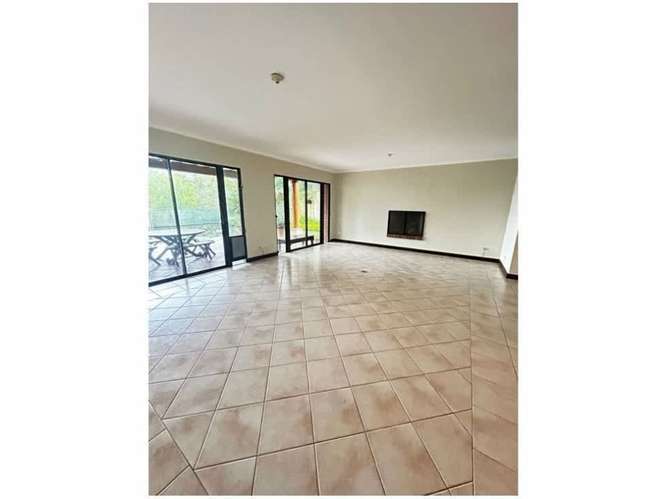 Casa en Venta en Condominio Km 18.5 Carretera a El Salvador - Imagen 2
