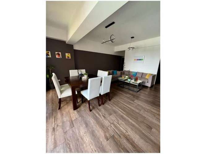 Apartamento en Venta/Renta Zona 10 - Imagen 2