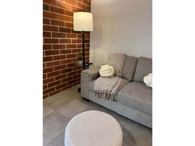Apartamento Amueblado en Venta Zona 10 - Imagen 5