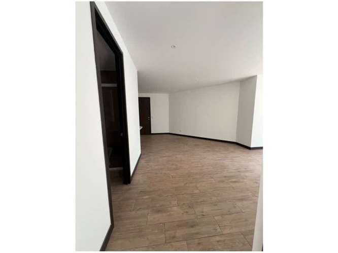 Apartamento en Venta Zona 10 - Imagen 8