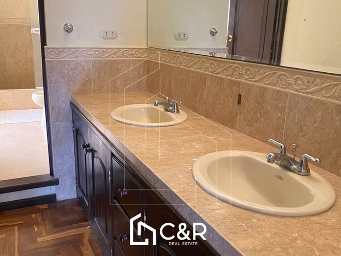 Casa de 4 Habitaciones en Renta - Muxbal
