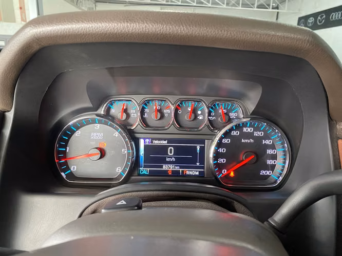 Chevrolet Suburban LTZ de Agencia Modelo 2015 Blindaje 3 Plus