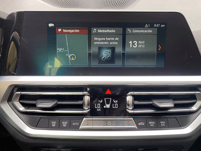 BMW 330i de Agencia Modelo 2020