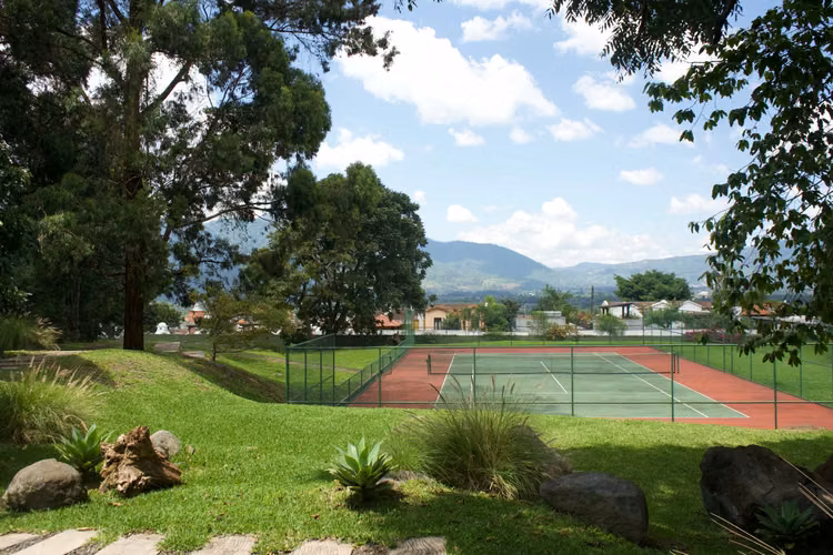 Villa en condominio, a minutos de Antigua | Vive rodeado de naturaleza - Imagen 2