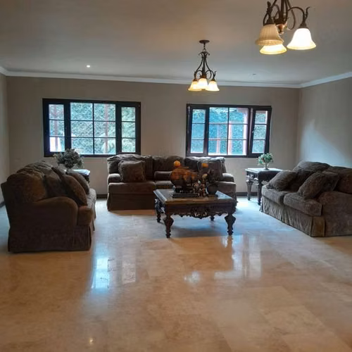 CASA EN RENTA -MUXBAL