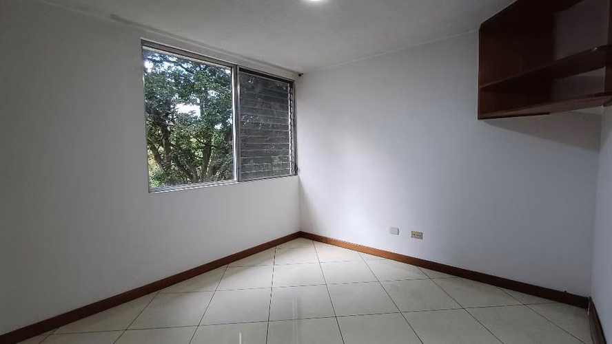 Casa en Renta en z2 sector Simeón Cañas dentro de Garita