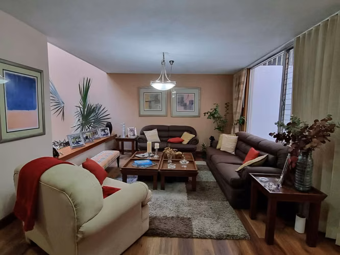Venta de Casa  fuera de garita en Vista Hermosa 3, Zona 15 - Imagen 2