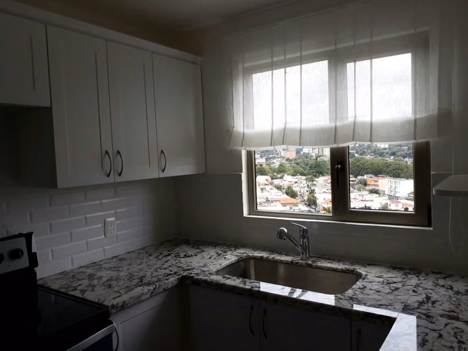 Apartamento en alquiler zona 14