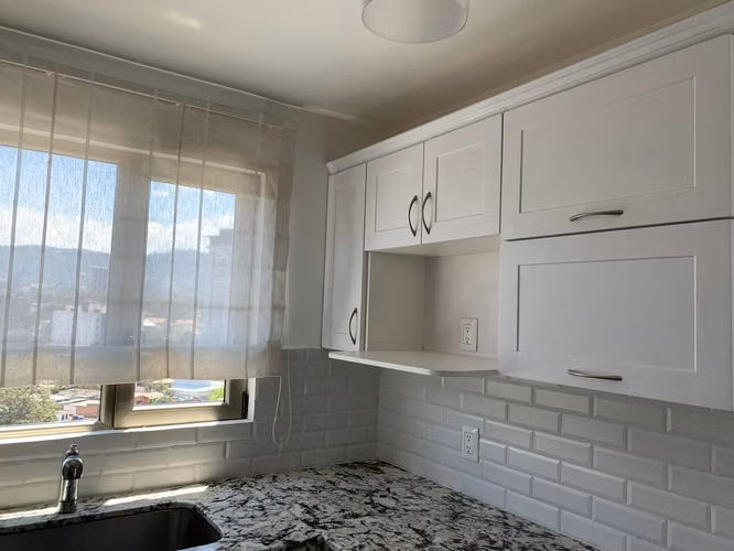 Apartamento en alquiler zona 14