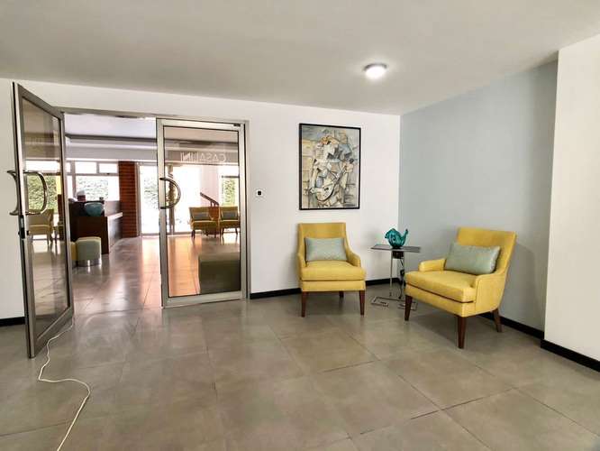 Rento Apartamento en zona 10 - Imagen 12