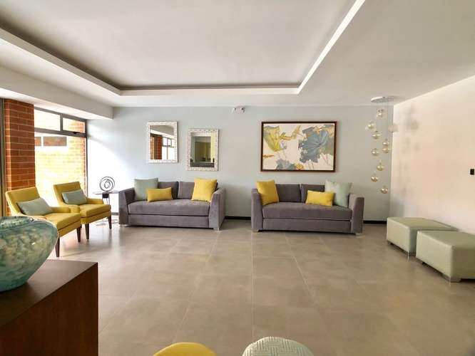 Rento Apartamento en zona 10 - Imagen 11