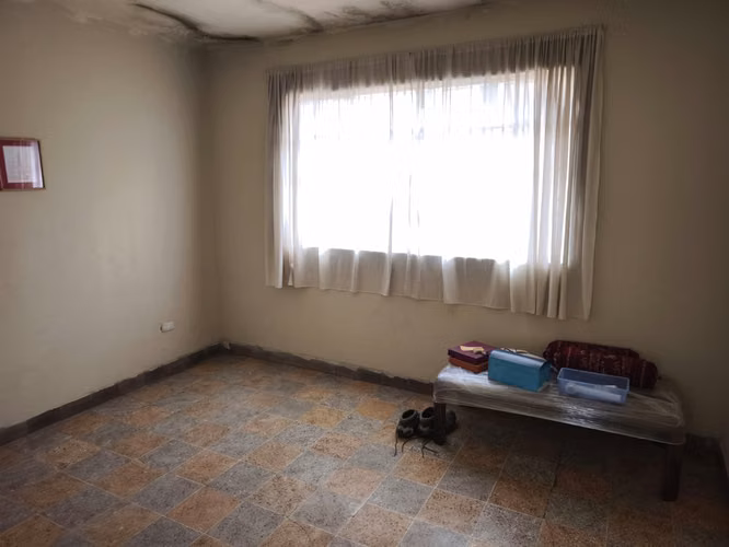 CASA EN VENTA PARA REMODELAR– ZONA 2, BARRIO MODERNO