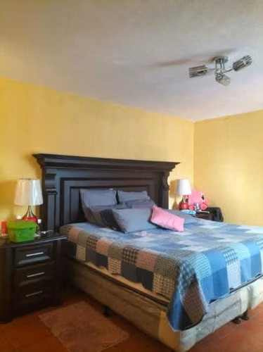 Casa en San Cristóbal, Zona 8 de Mixco