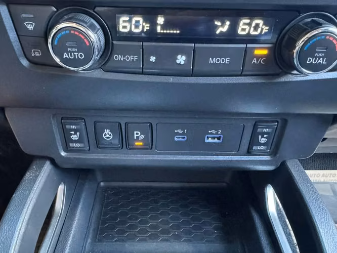 NISSAN FRONTIER SV KING CAB MODELO 2022 AUTOMÁTICO