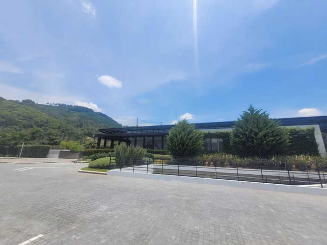 TERRENO EN VENTA EN ZONA 16 EL PULTE GOLF