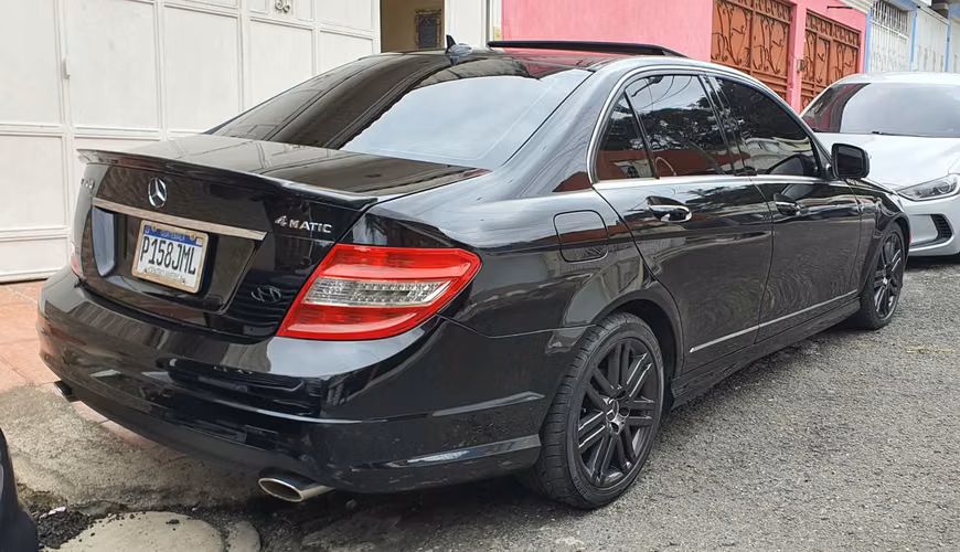 MERCEDES BENZ C-300 4MATIC - Imagen 5