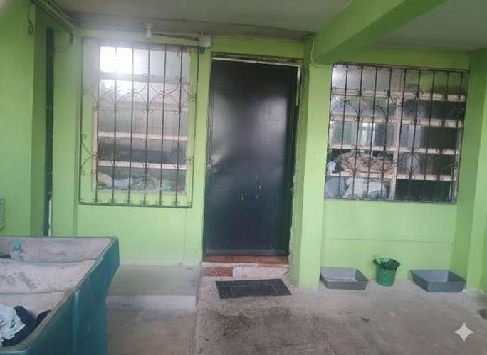 Casa en venta con locales uso mixto Zona 6 proyecto 4-4 - Imagen 4