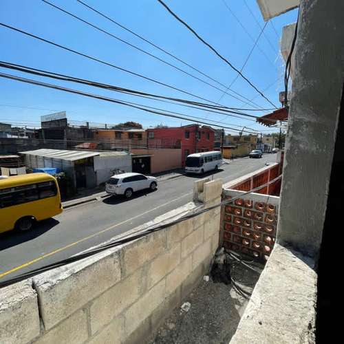Casa en venta con locales uso mixto Zona 6 proyecto 4-4 - Imagen 6