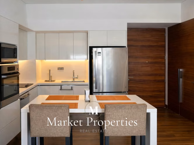 Apartamento en renta zona 10, Edificio AVIA, amueblado