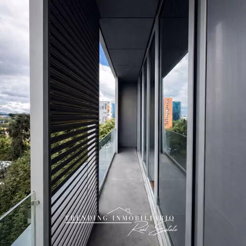 Alquiler de Apartamento Edificio AVIA Zona 10 con un Dormitorio y un Parqueo