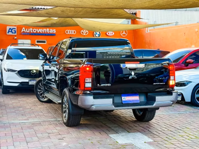MITSUBISHI L200 DE AGENCIA 2026