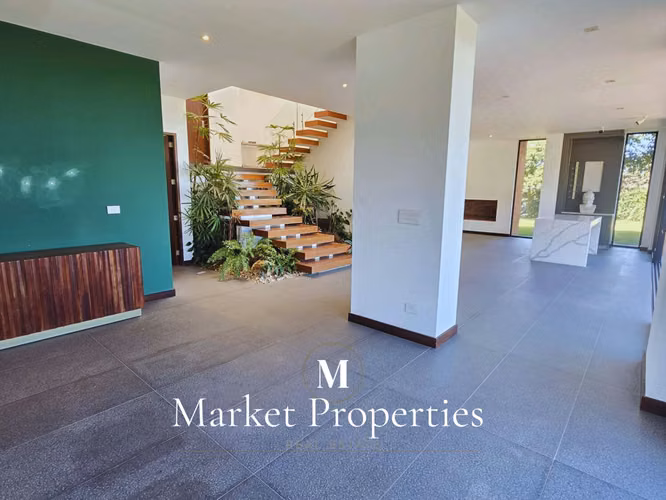 Casa en venta zona 16, Club de Golf El Pulté - Imagen 4