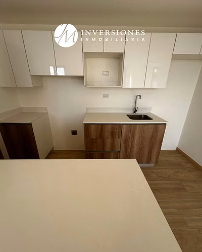 Apartamento en Renta de 2 Dormitorios en zona 10 - Miniatura 7