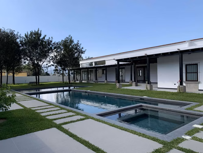 Se vende terreno en Residencial Los Apostoles- Antigua Guatemala