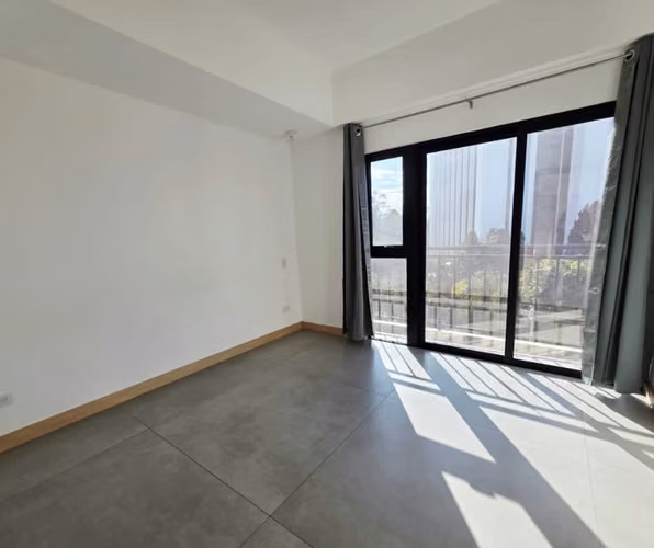 Zona 10 Bonadiez apartamento en renta